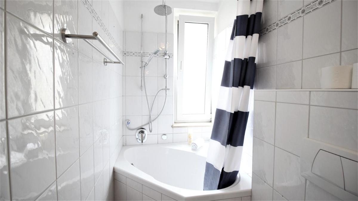 Zentral Wohnen - inkl. privatem Stellplatz - Housity