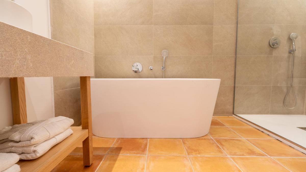 Un baño de Mon Port Hotel & Spa