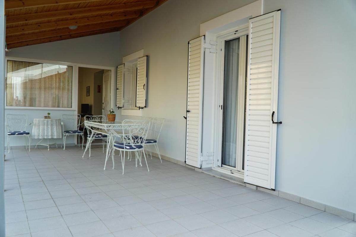 OLYMPIAN Village luxurious house near the beach - Housity