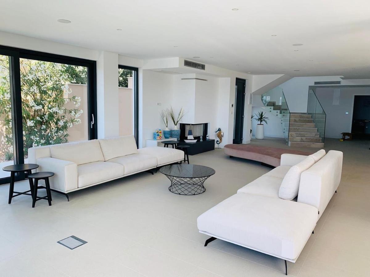 Villa Colomba a luxury villa in Brela, seafront - Housity