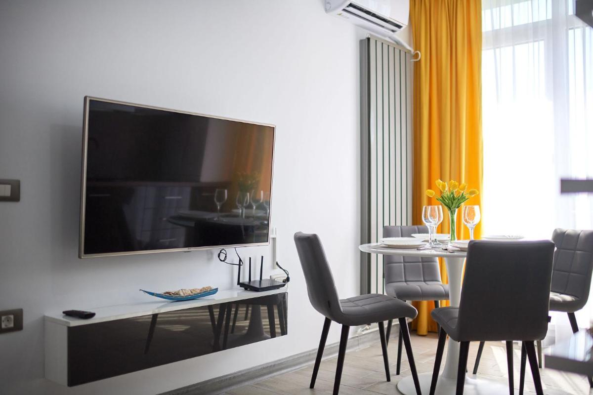 Aba Luxury Studio Spa n Pool Beach resort - Housity