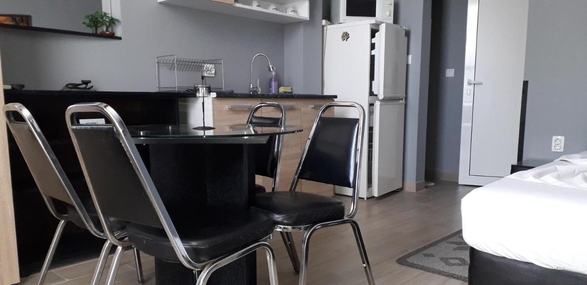 Guest Rooms Tivona - Housity