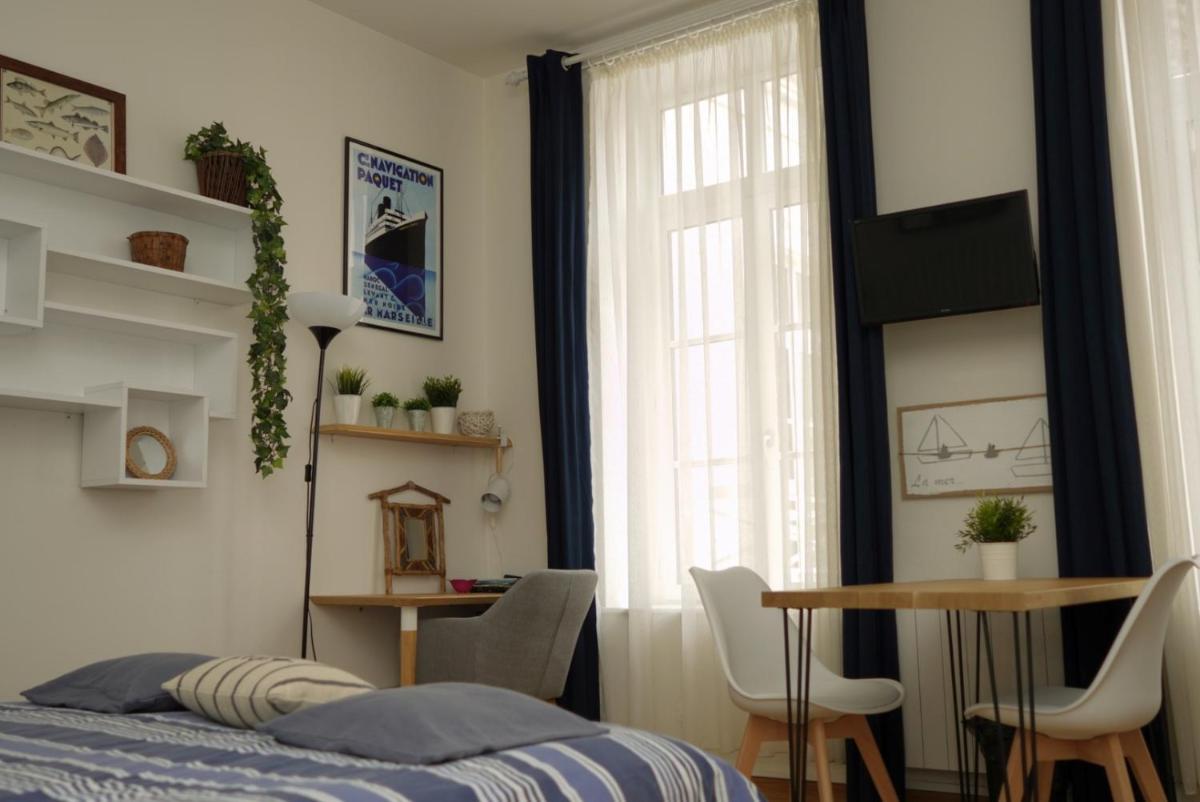 Studio cosy idéalement situé et bien équipé - Housity