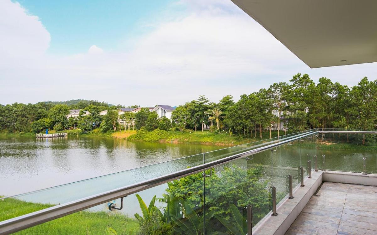 Flamingo Dai Lai 1,2,3,4,5 bedrooms lakeview villa - Housity
