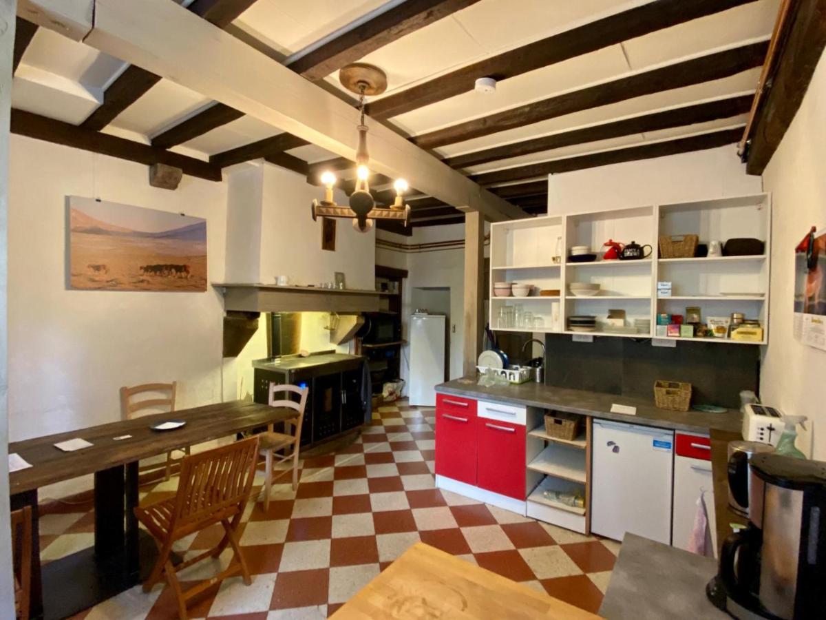 Gite de la Porte Saint Jacques: a hostel for pilgrims - Housity