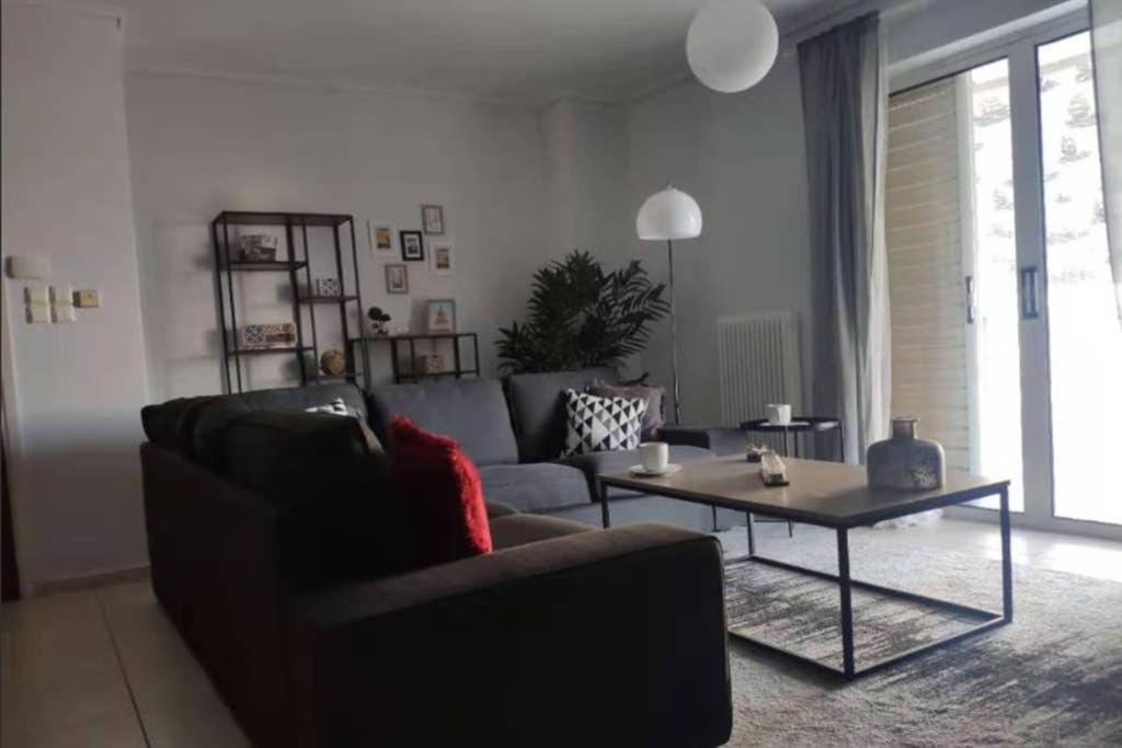 Galaxy Home Comfort Apartment in Piraeus - Housity