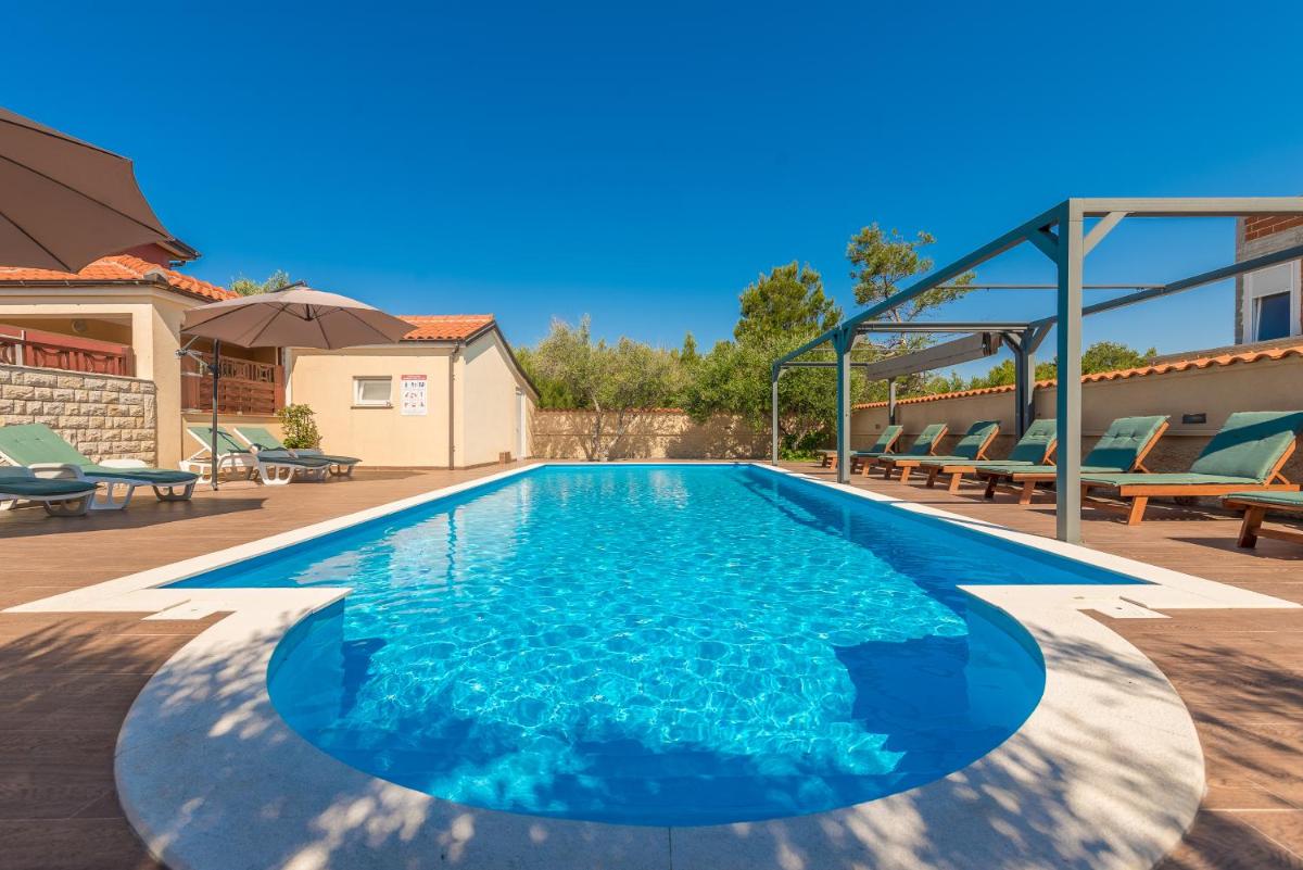 Lavanda Apartment - Housity