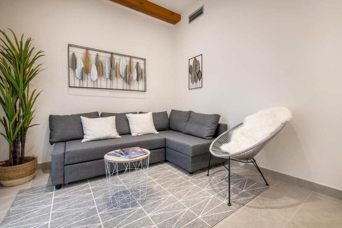 Lovely & Cozy apartment in the heart of Banyoles - Housity