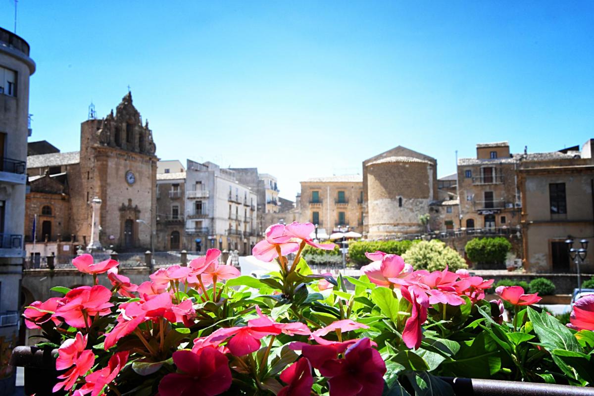 B&B AURORA - Housity