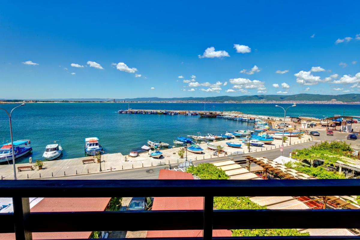 Suitetrails - Panorama Blue Family Hotel - Free Parking