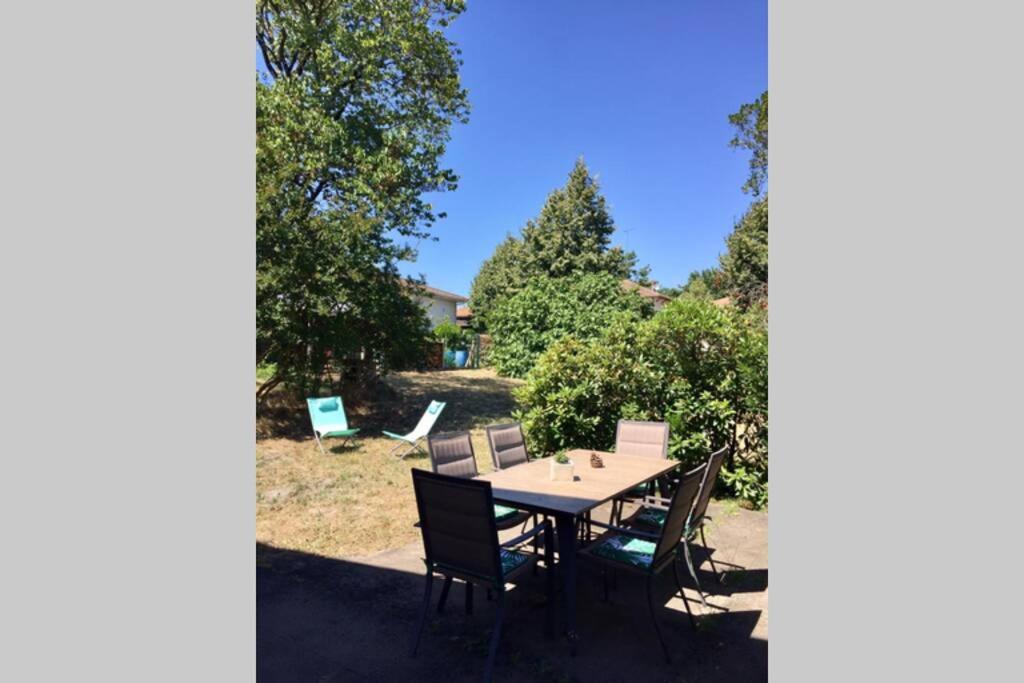 Villa 4 chambres avec Jardin en Coeur de village - Housity
