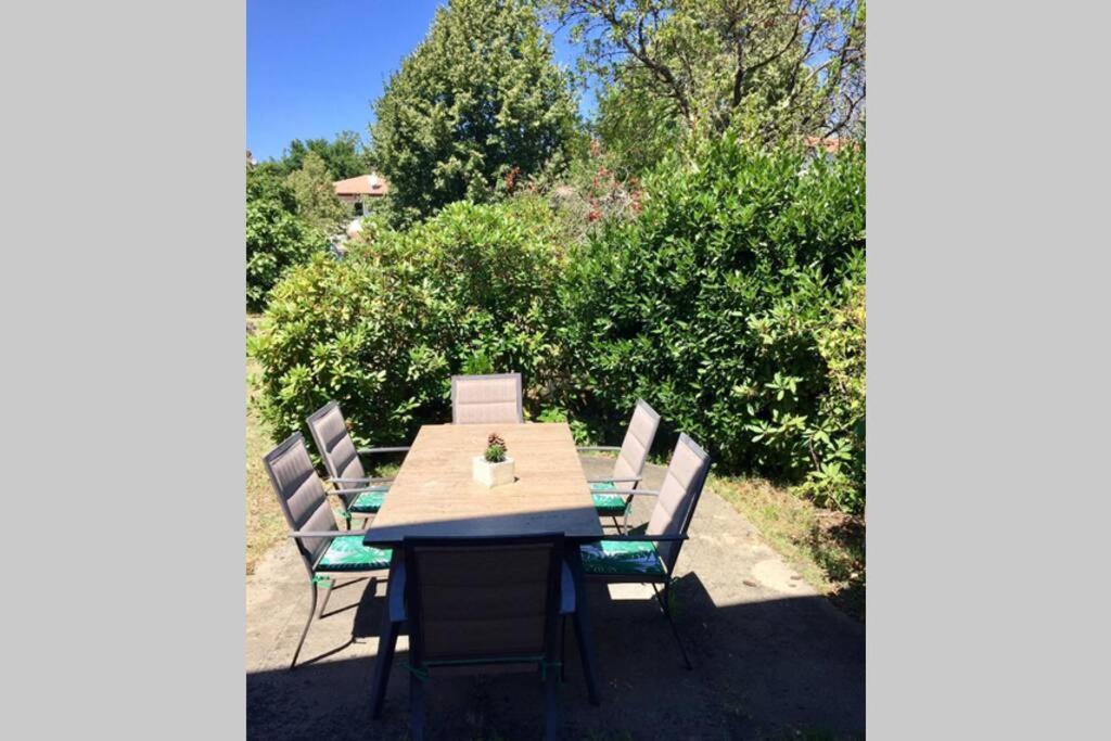 Villa 4 chambres avec Jardin en Coeur de village - Housity