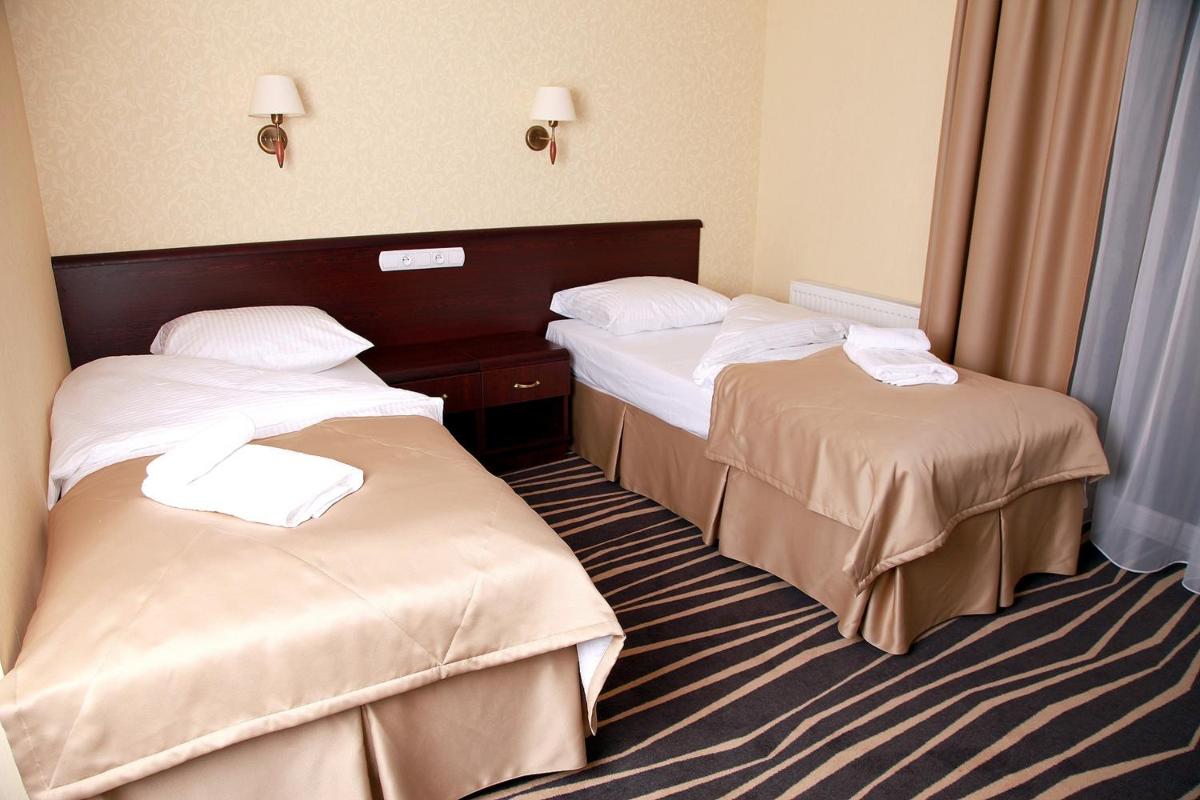 Hotel Adria - Housity
