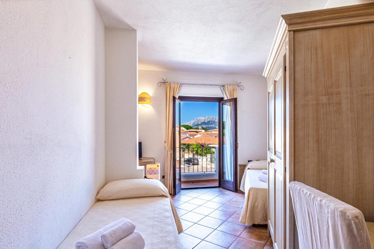 Hotel il Faro di Molara - Housity