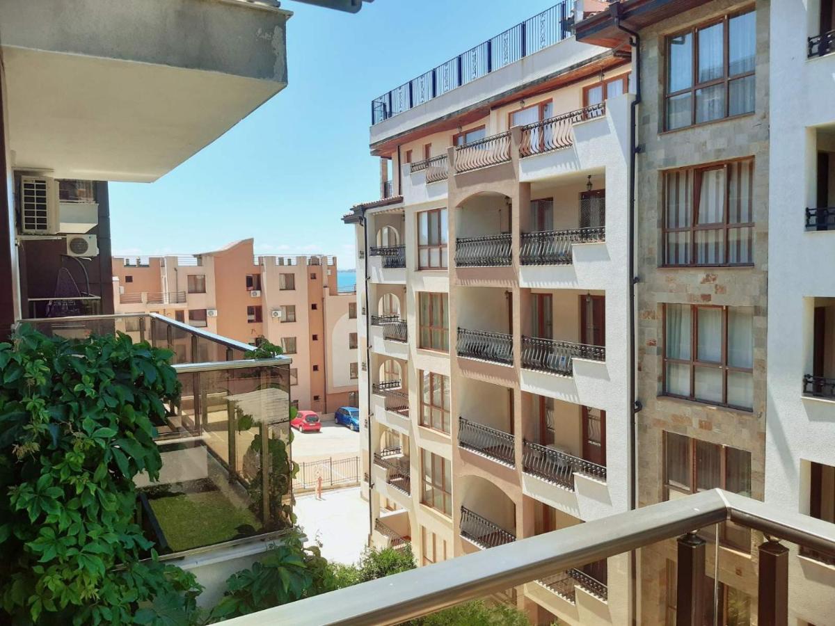 Aristo Apartments - panoramic terrace with sea view - Hizvo