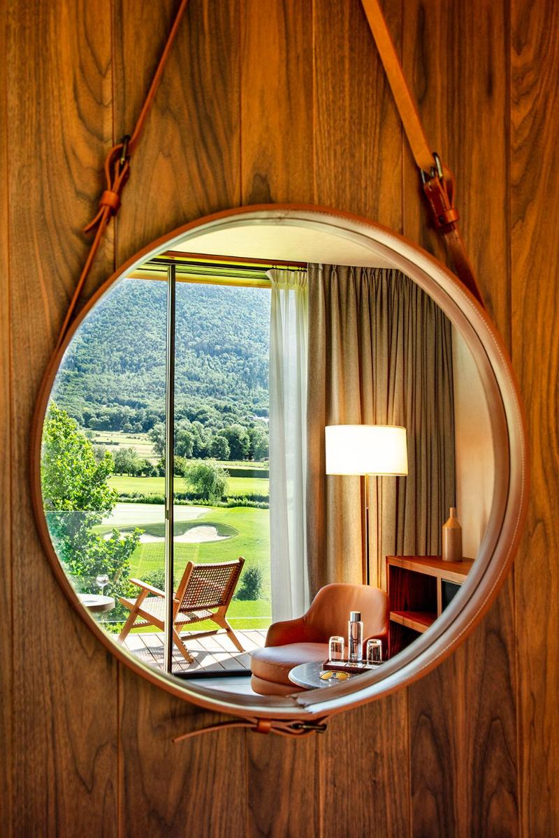 Vue générale sur la montagne ou vue sur la montagne depuis l'hôtel