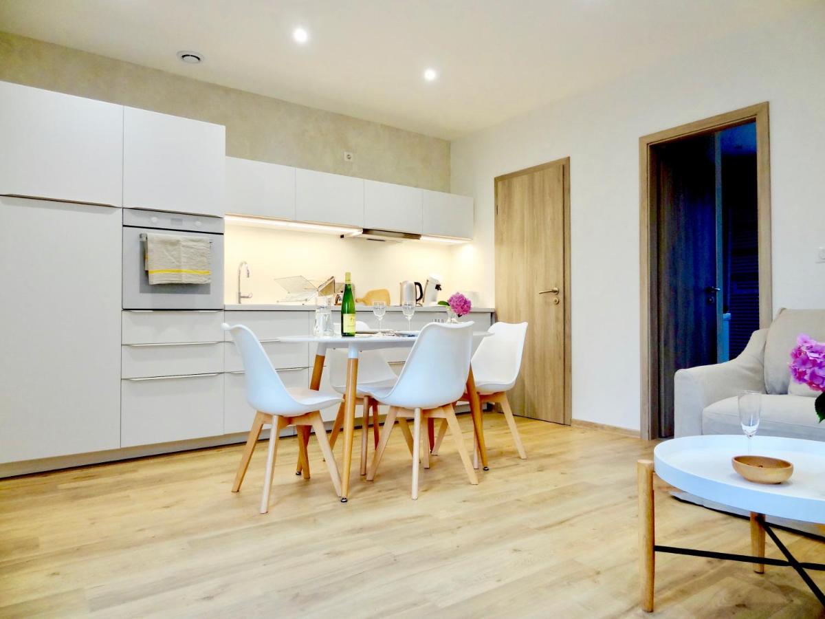 La Couette Enchantée - Parking - Zimmerbach - Housity