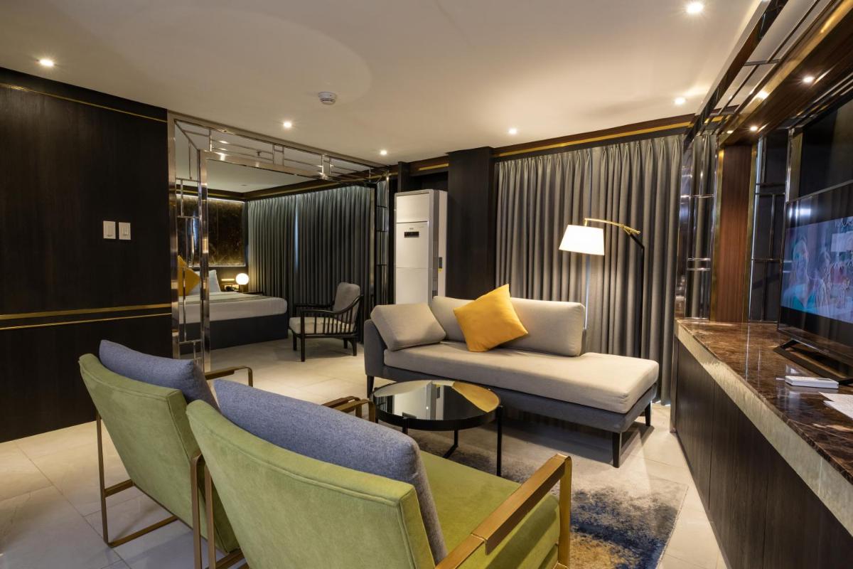 Star Plaza Hotel - Hizvo