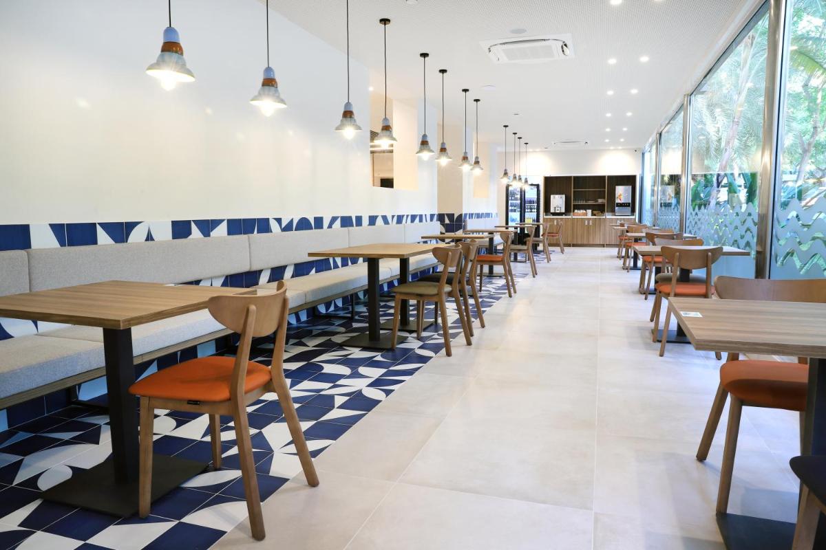 Un restaurante o sitio para comer en Eurosalou & Spa