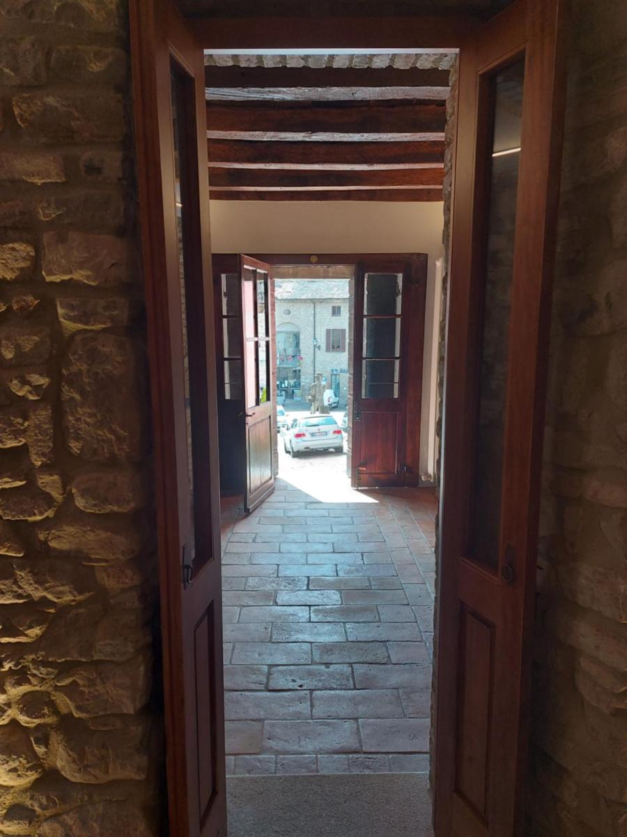 LA MONTADARIA - Housity
