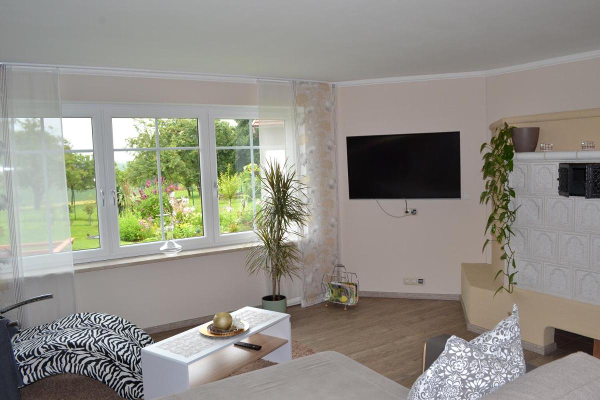 bei den Geißens - Housity