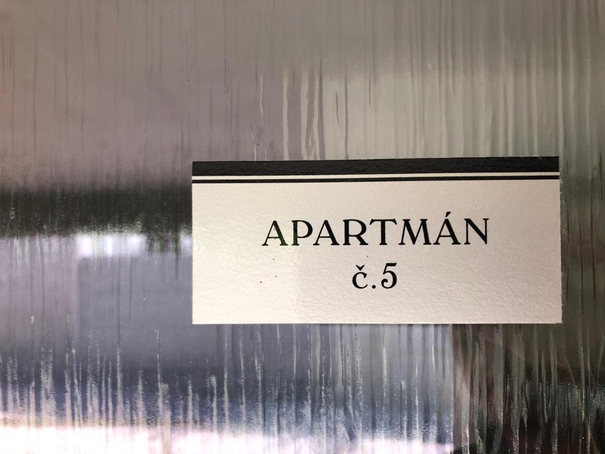 PODHÁJSKA 110 - Housity