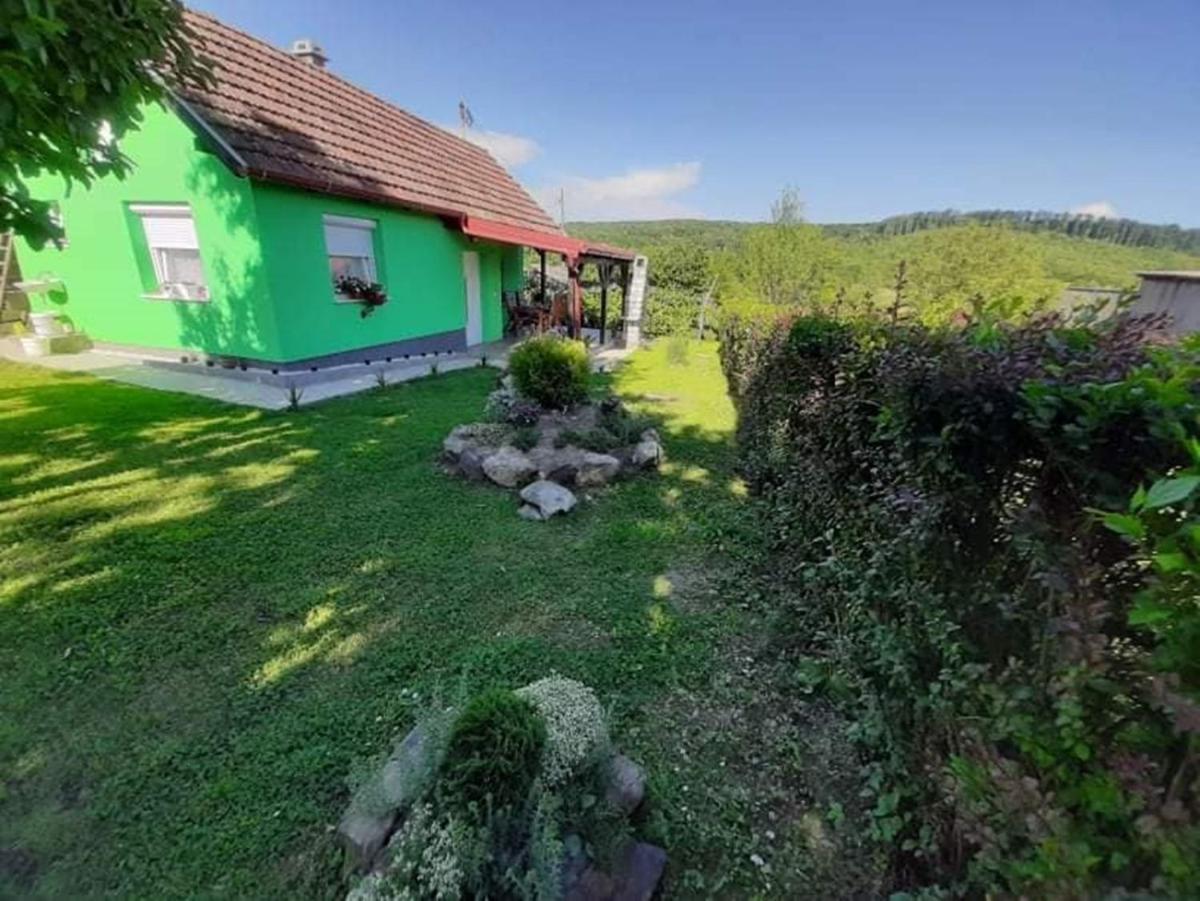 Ruralna kuća za odmor Viktorija - Housity