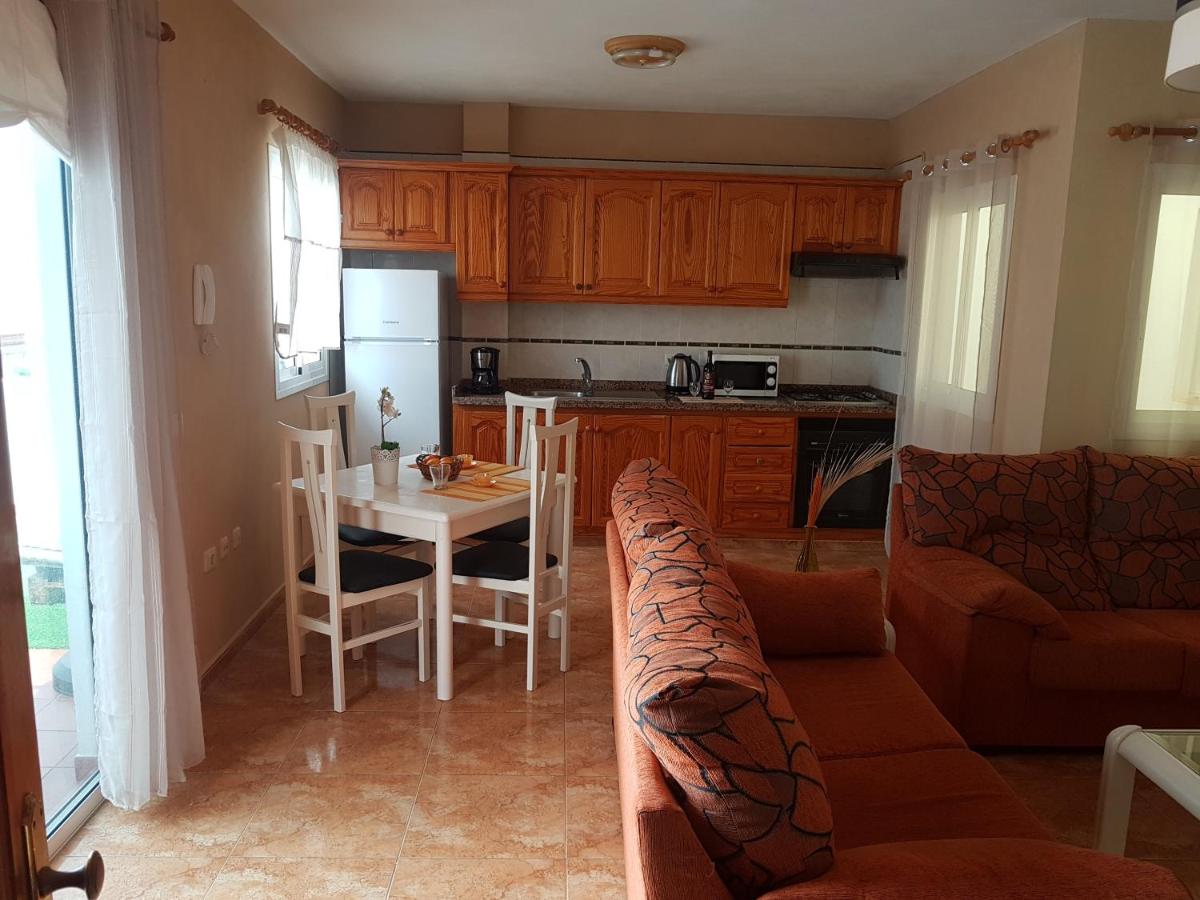 Apartamentos Las Salinas 2 - Housity