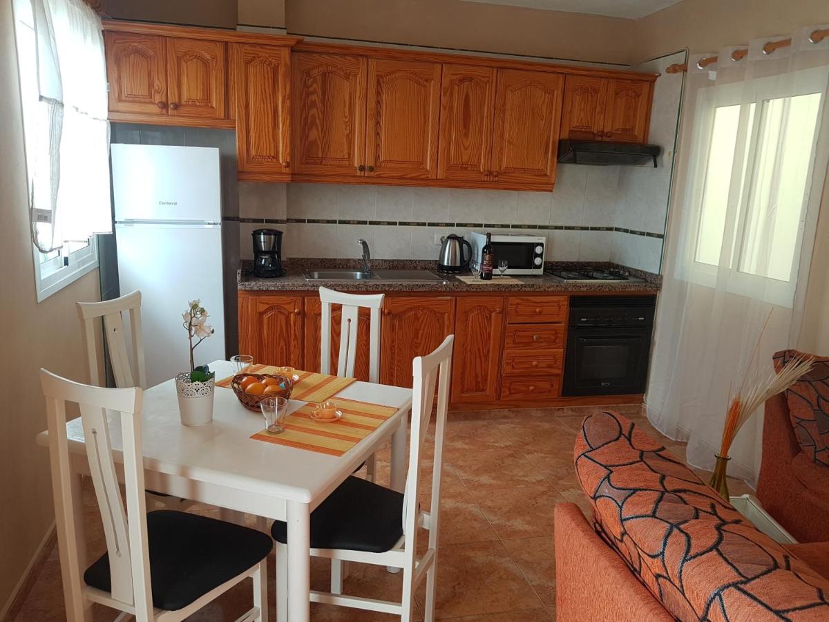 Apartamentos Las Salinas 2 - Housity