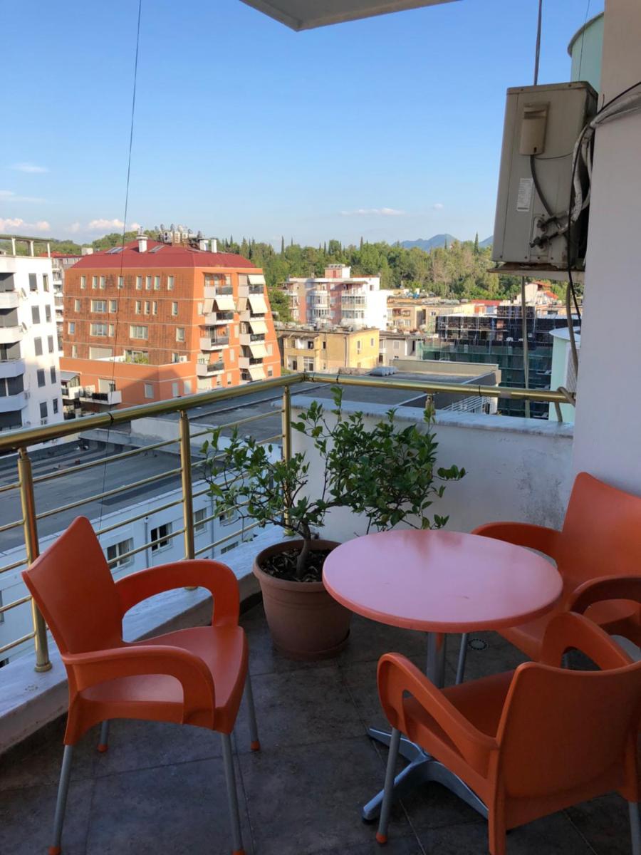 Xhoi Apartment Tirana - Housity