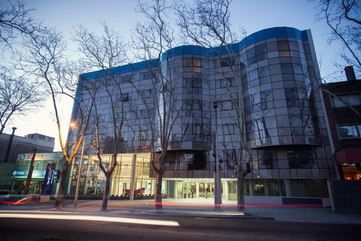 Way Apartamentos - Hizvo