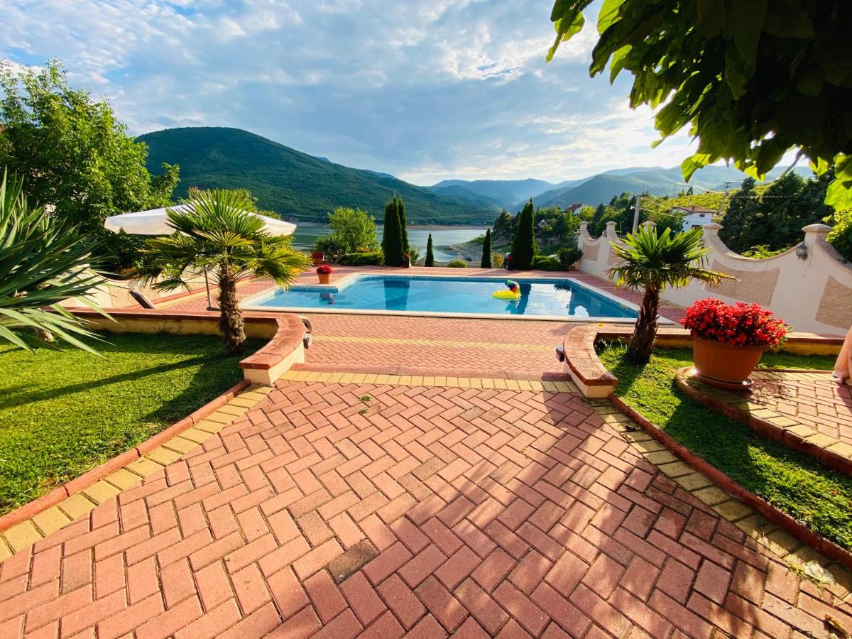 Villa Princess Tikvesh Lake - Housity