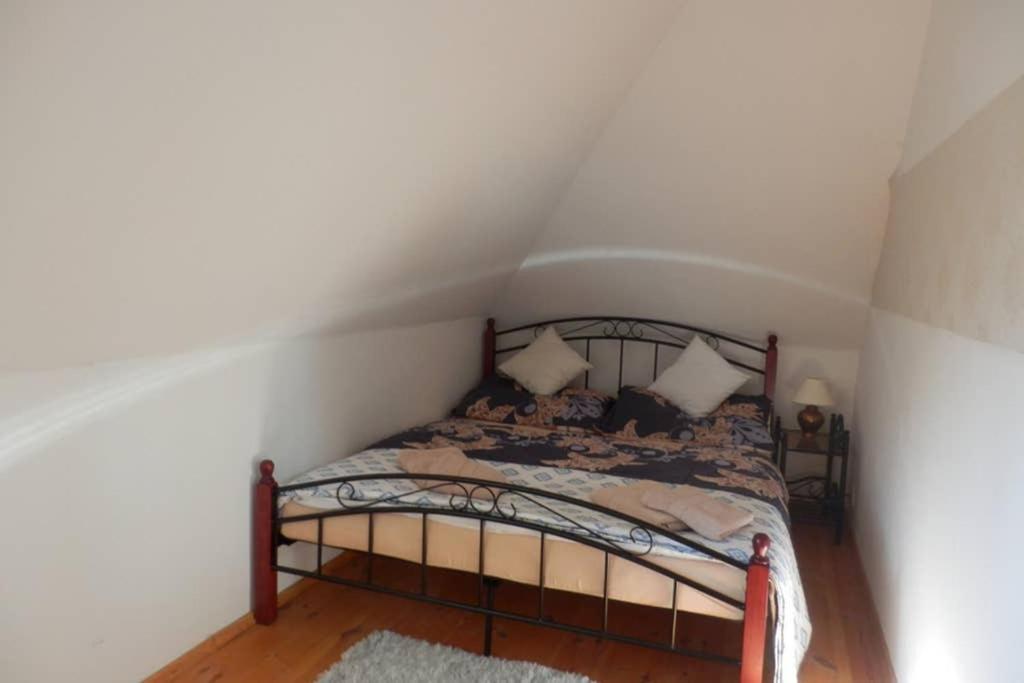 Zámeček Zdíky - Moderní malý apartmán - Housity