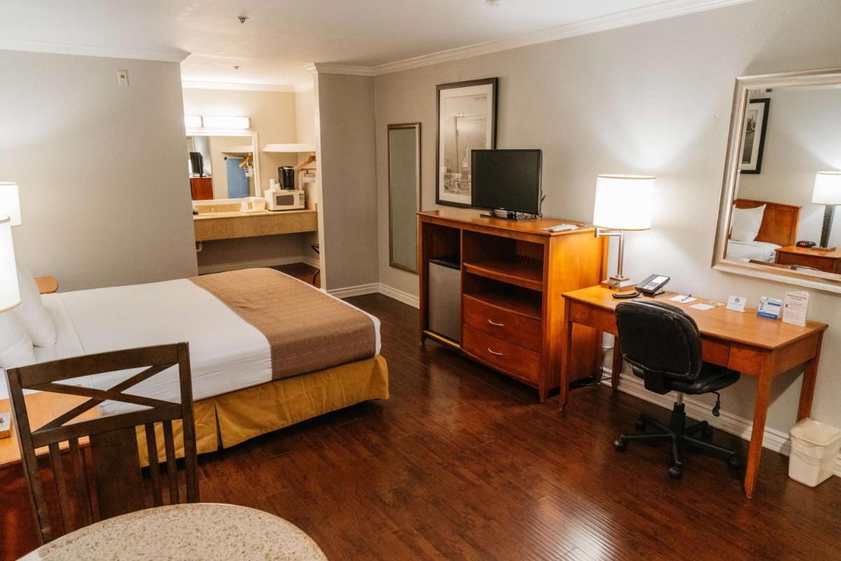 Best Western Palm Garden Inn - Housity