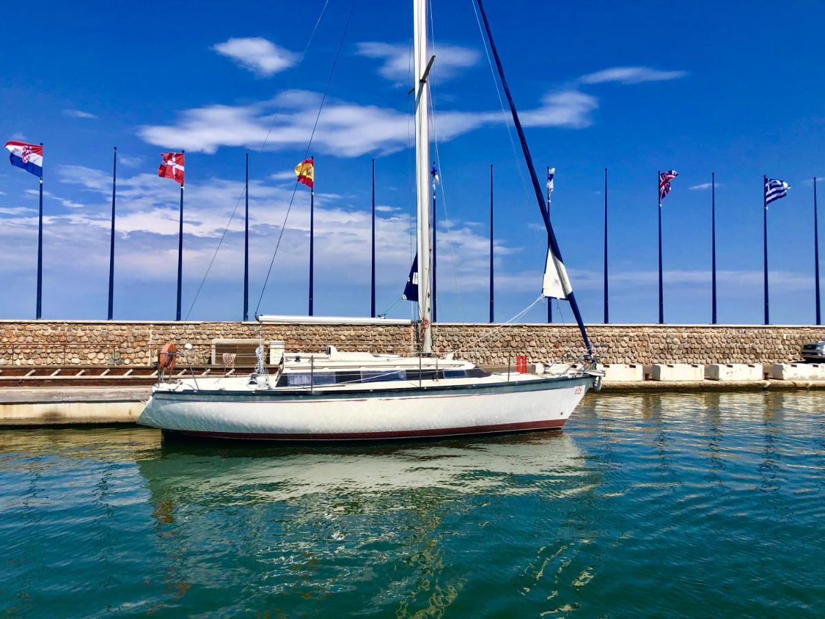 Porquerolles Island - Housity