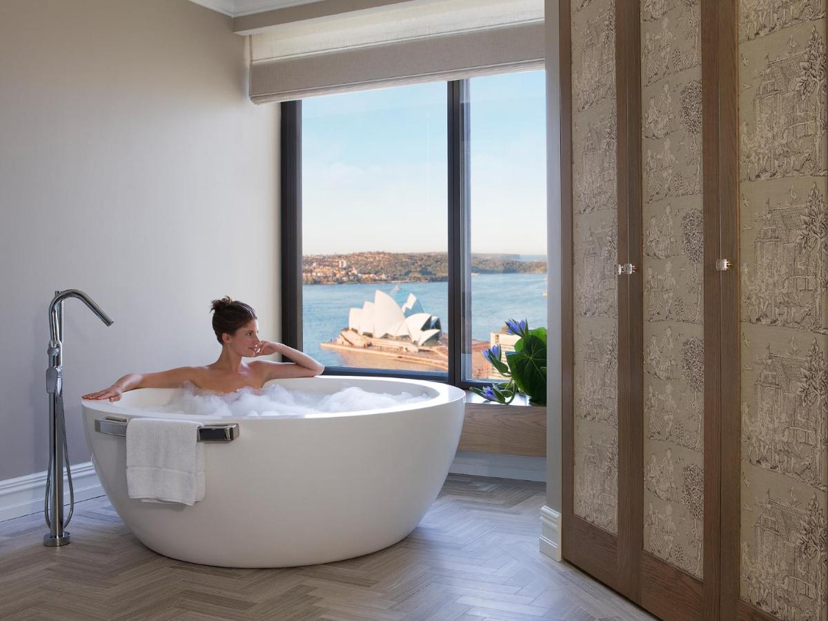 Four Seasons Hotel Sydney - Hizvo