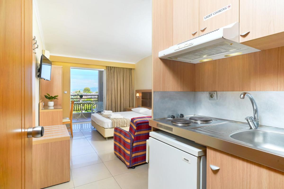 Versa Studios - Housity