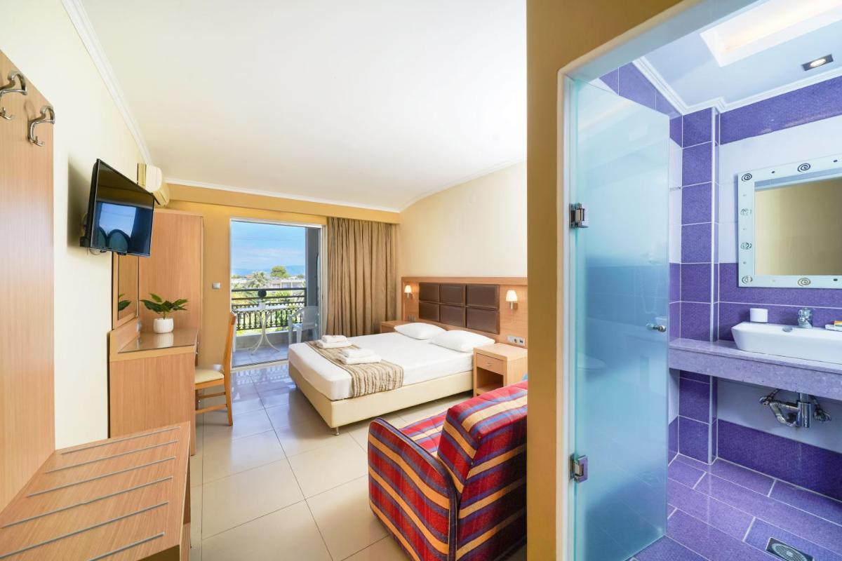 Versa Studios - Housity