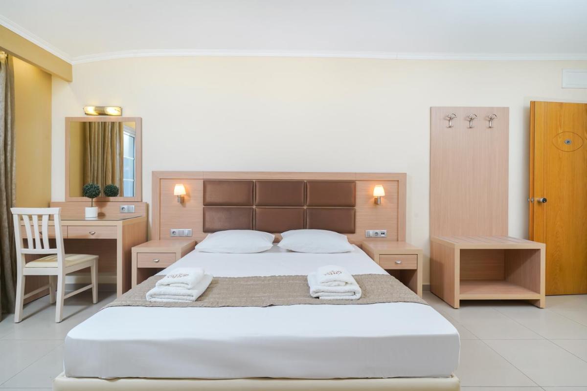 Versa Studios - Housity