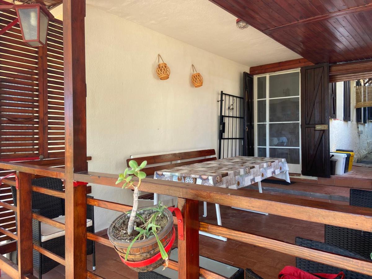 CALA SINZIAS, 150 mt dalla splendida spiaggia - Housity