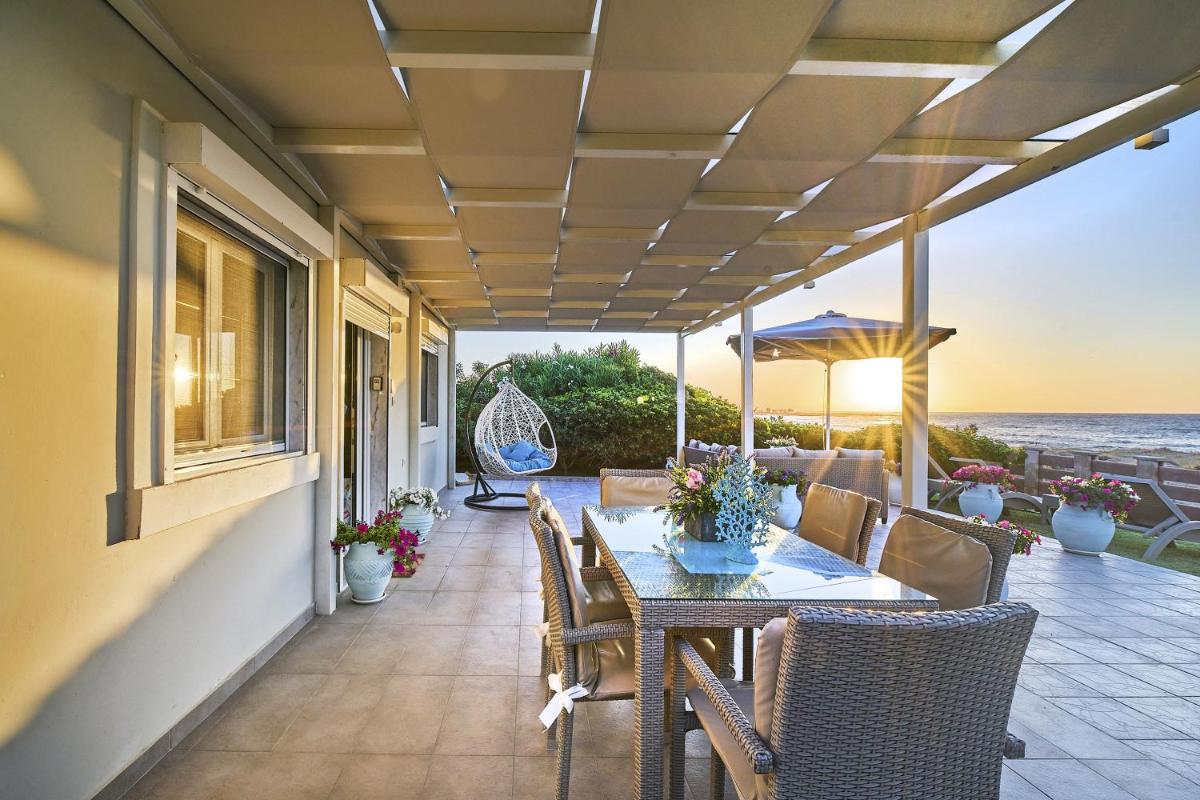 Corali House - Housity