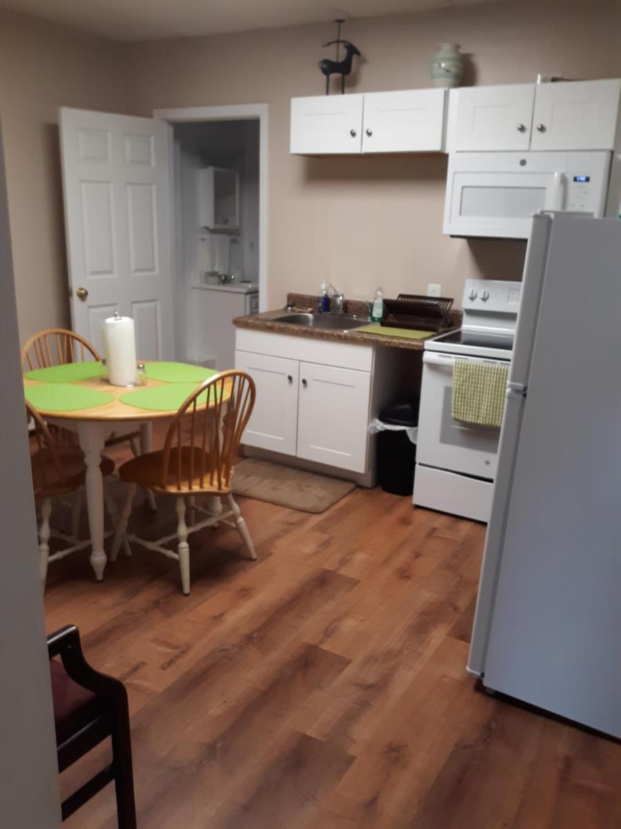 Northern Peaks Motor Inn - Housity