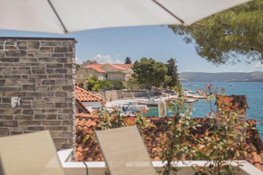 Beach house Ribica - Housity