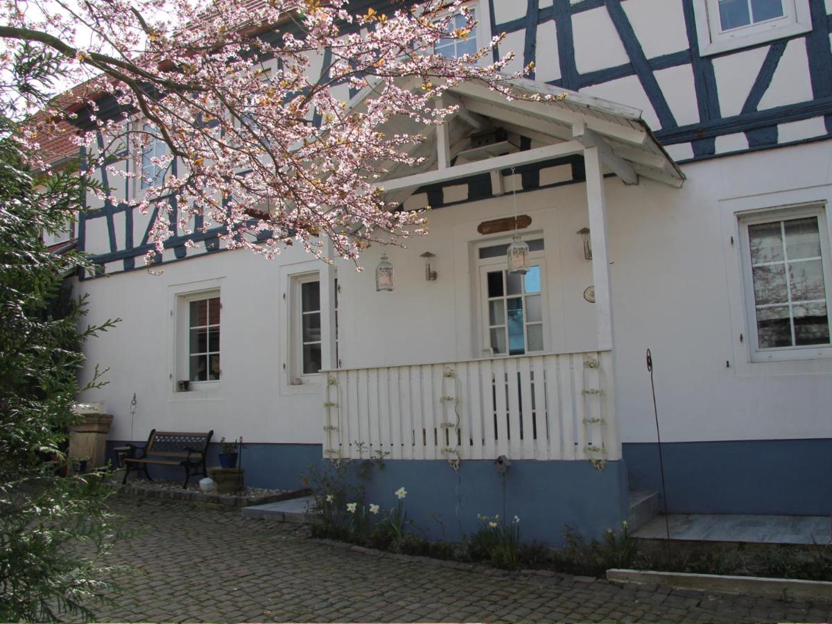 No.31 B&B im Rosengarten - Housity