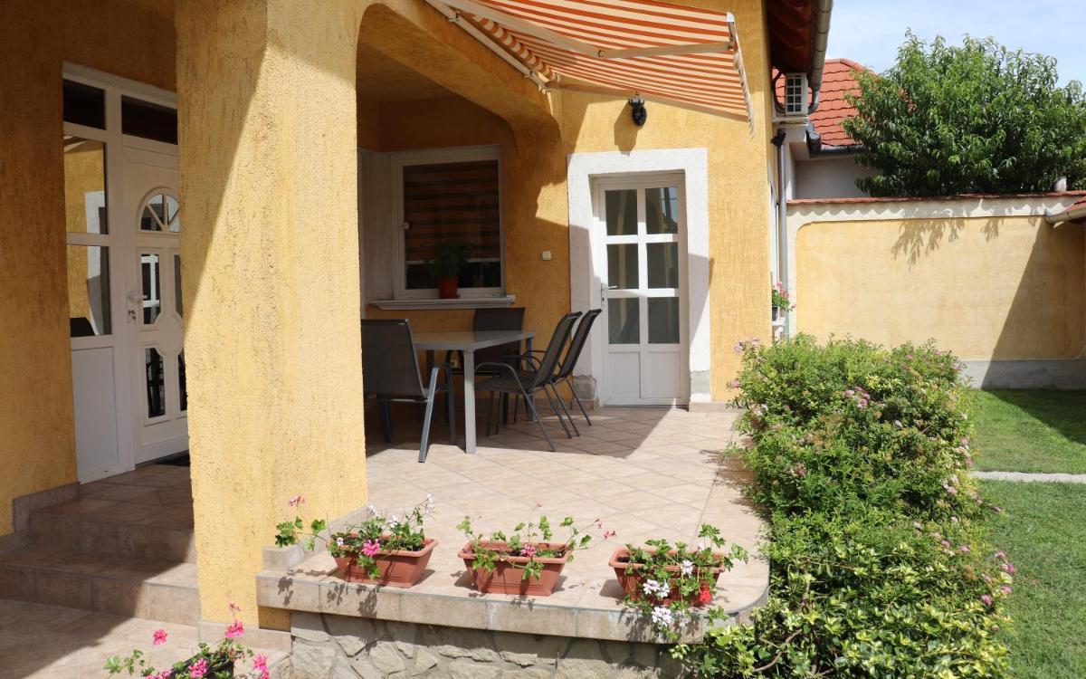 B6 Apartman - Housity