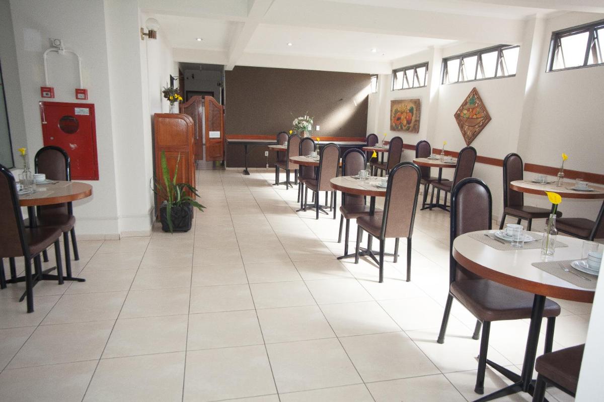 Láparos Hotel - Housity