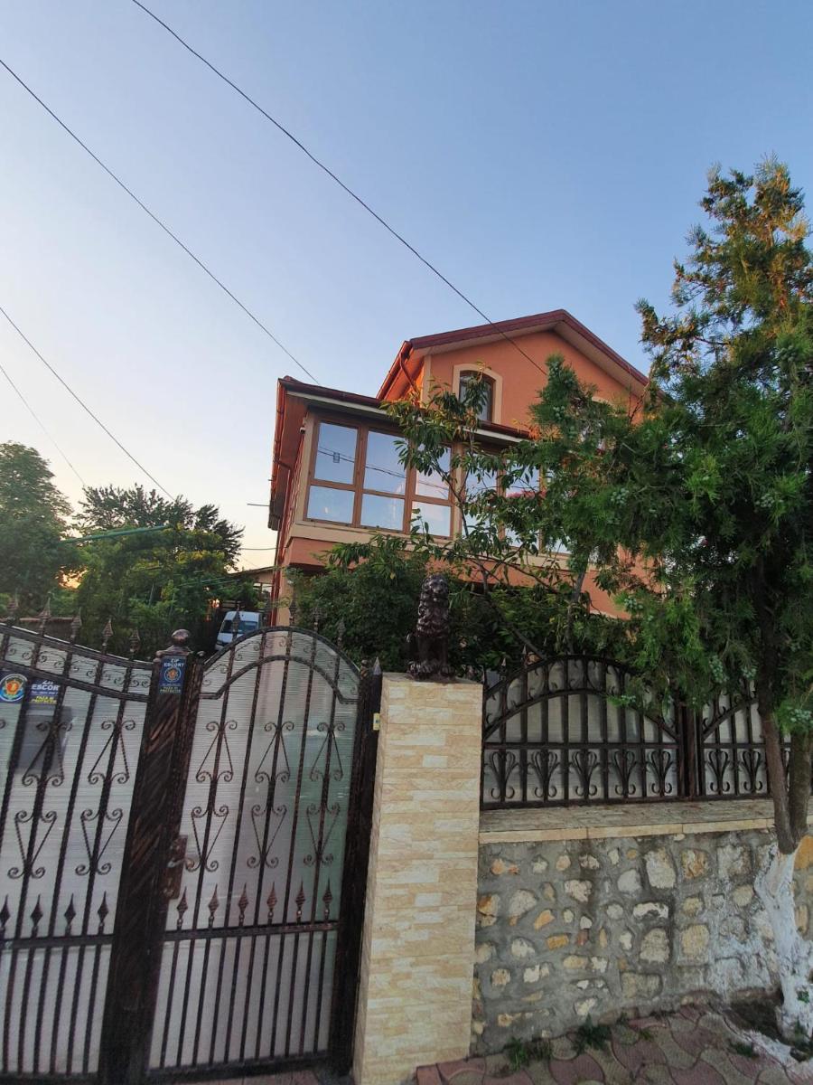 Villa Camelia - Housity