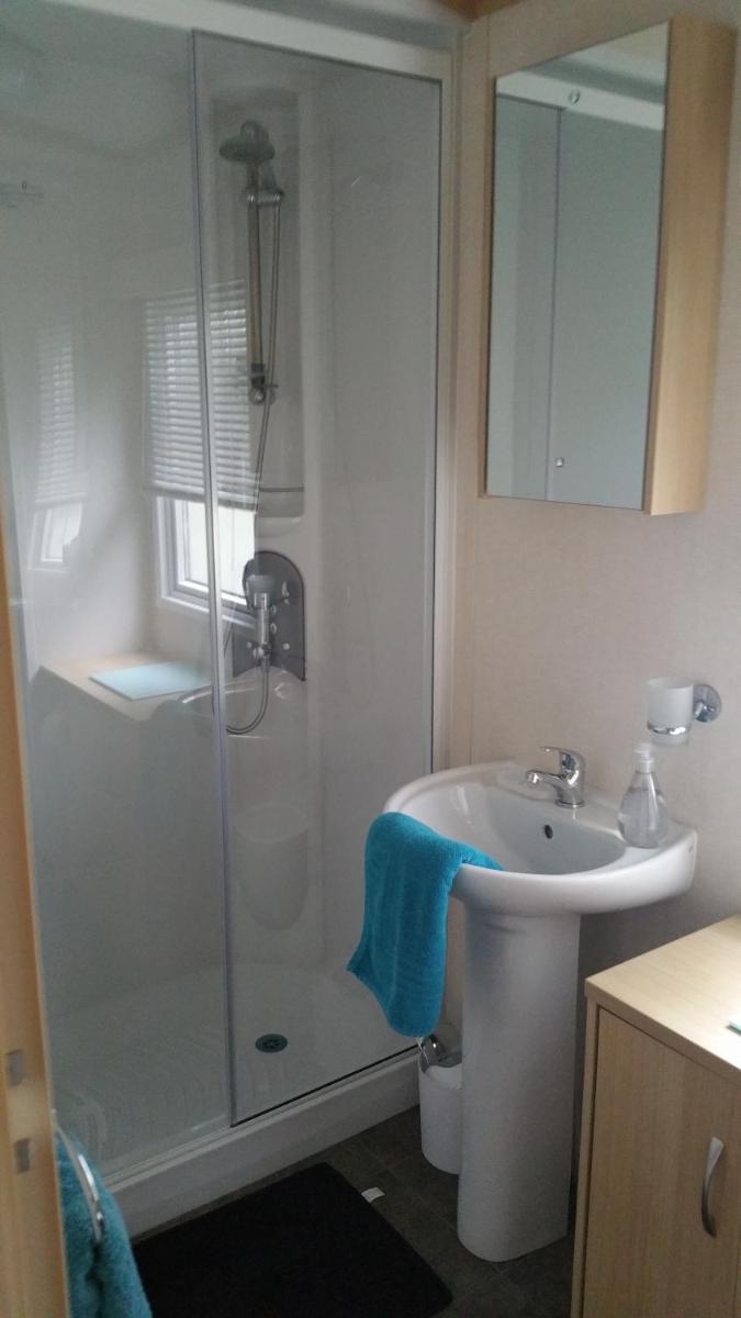 White Rose Caravan at Goosewood Holiday Park York - Housity