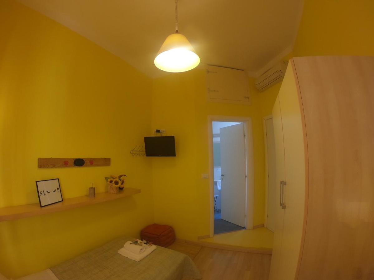 Valerie - Housity