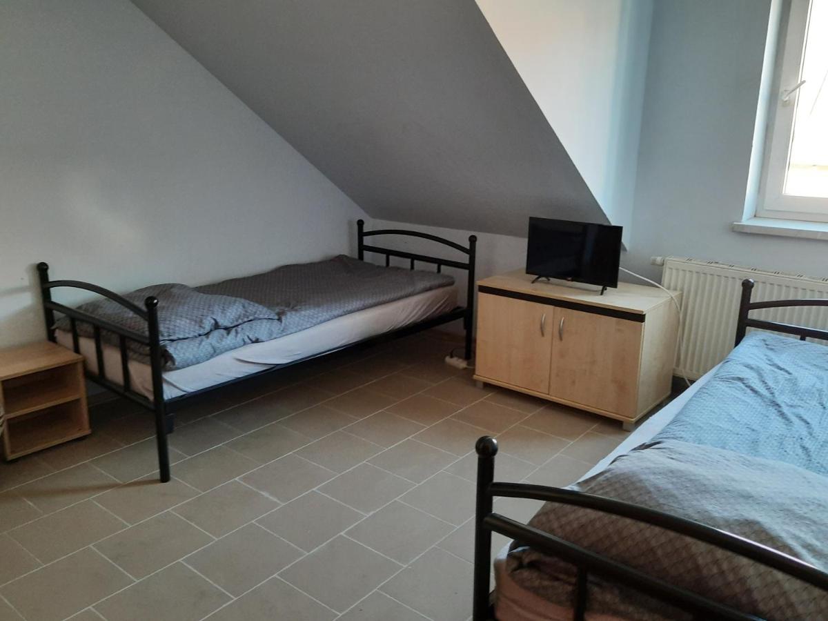 Pokoje go?cinne u Ma?gorzaty - Housity